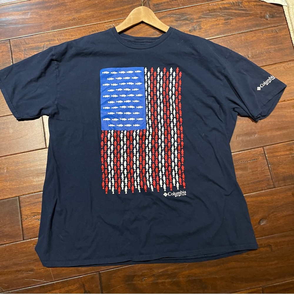 Columbia Men's PFG Fishing T-Shirt American Flag 2xl